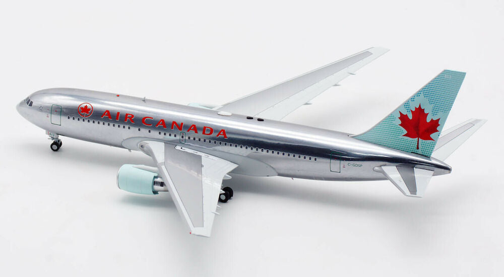 WB MODELS B767-233/ER AIR CANADA REG: C-GDSP