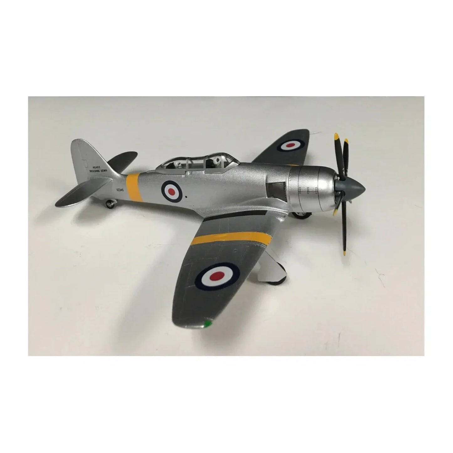 WITTY WINGS HAWKER SEA FURY REG: VZ345
