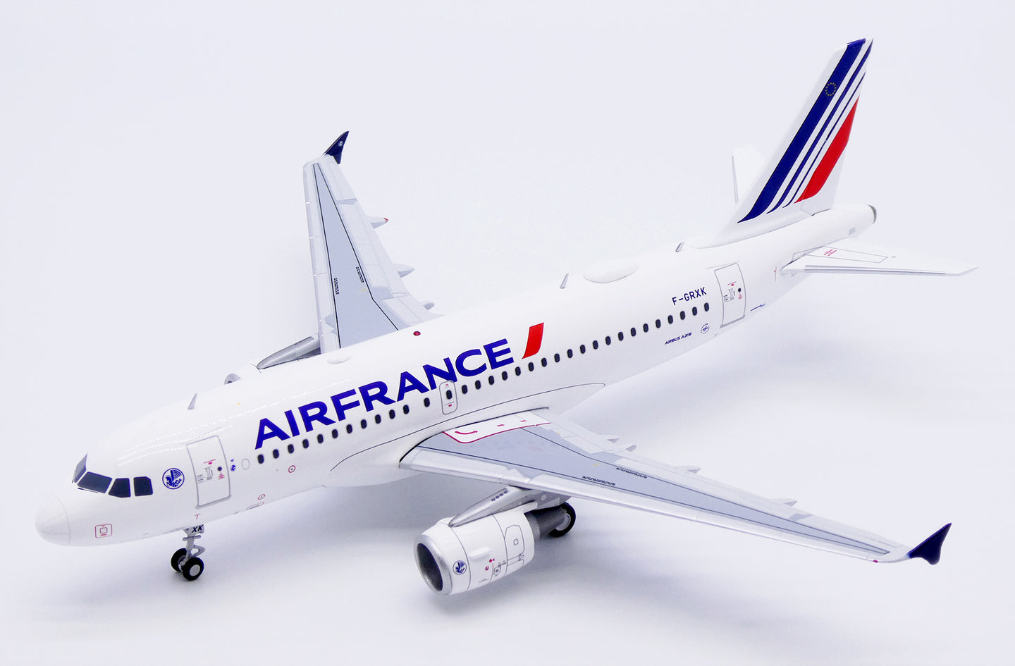 JC WINGS A319 AIR FRANCE "LARGE TITLES" REG: F-GRXK