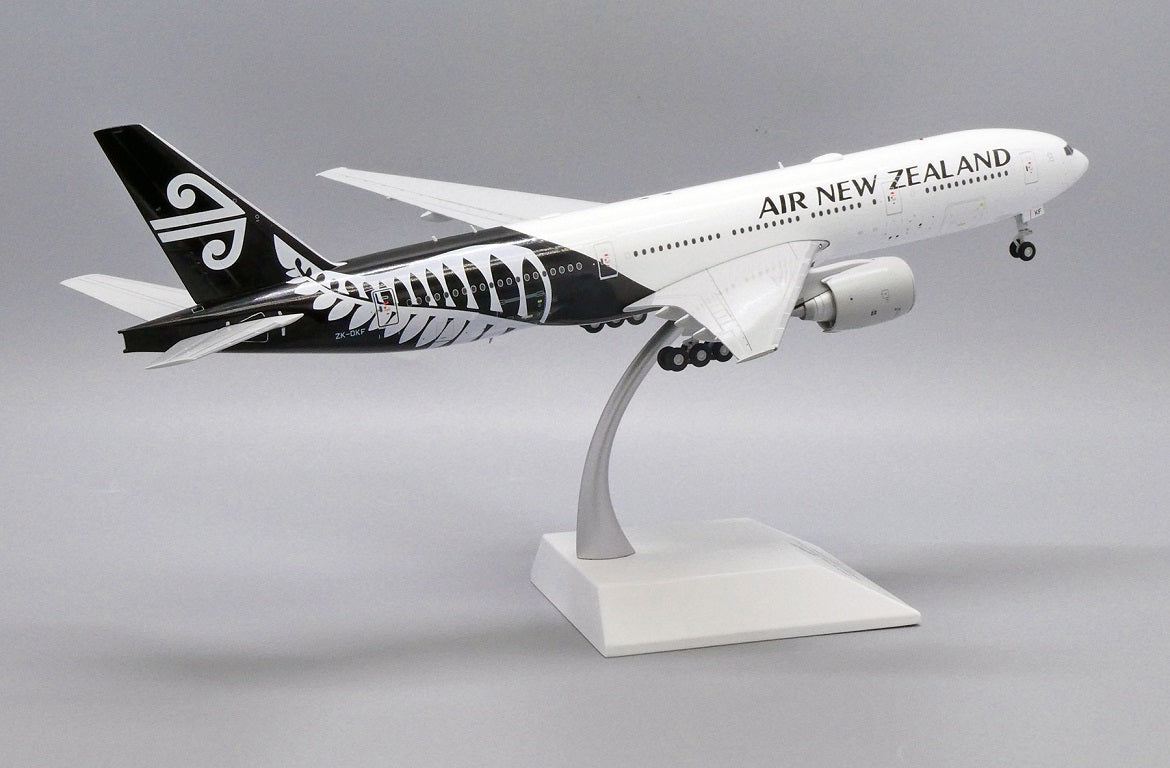 JC WINGS B777-200 AIR NEW ZEALAND REG: ZK-OKF