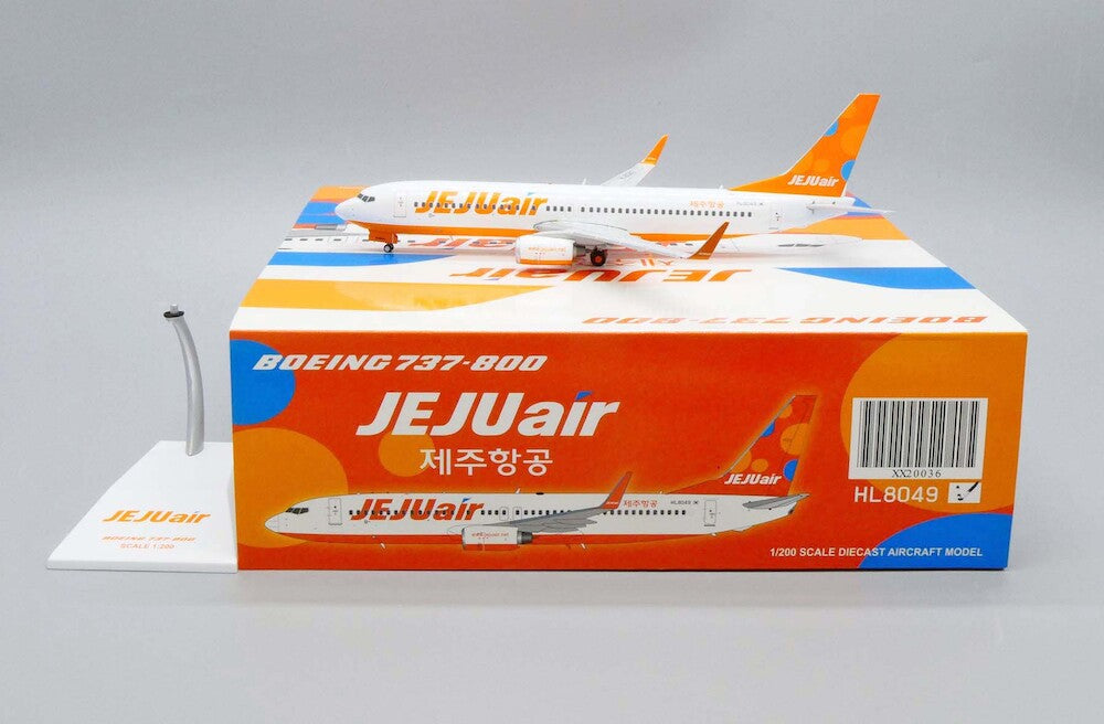 JC WINGS B737-800 JEJU AIR REG: HL8049