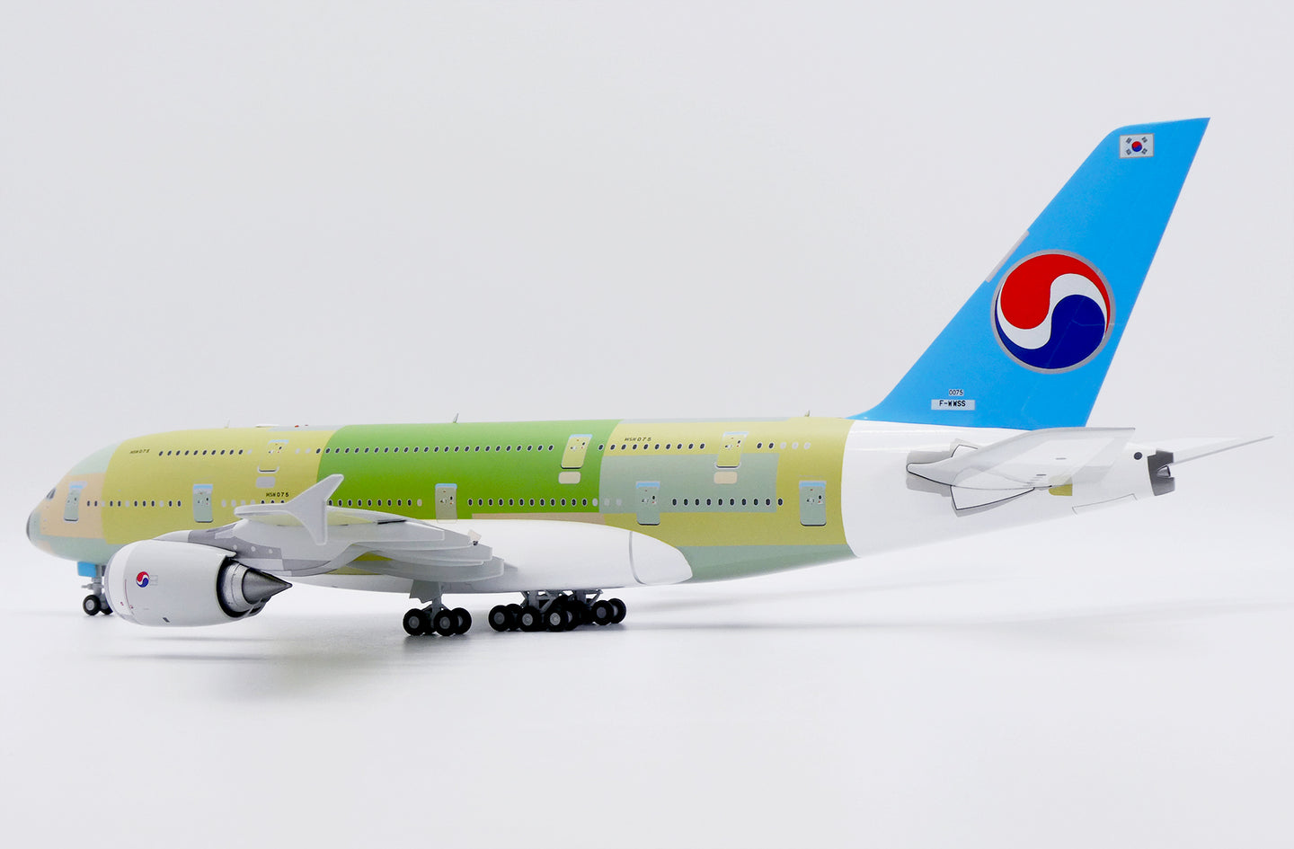 JC WINGS A380 KOREAN AIR "BARE METAL" REG: F-WWSS