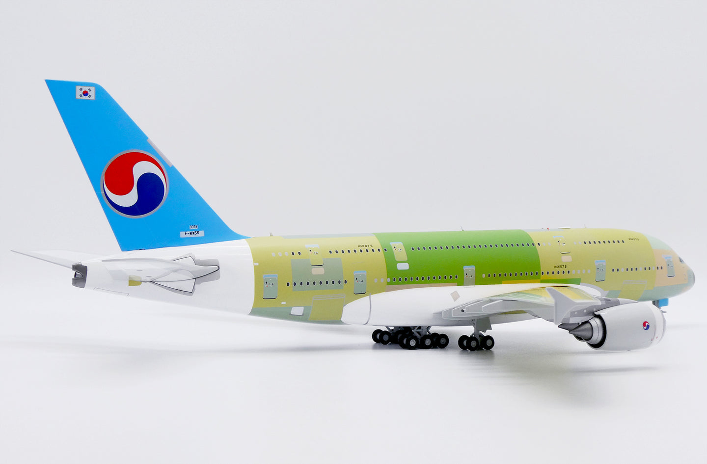 JC WINGS A380 KOREAN AIR "BARE METAL" REG: F-WWSS
