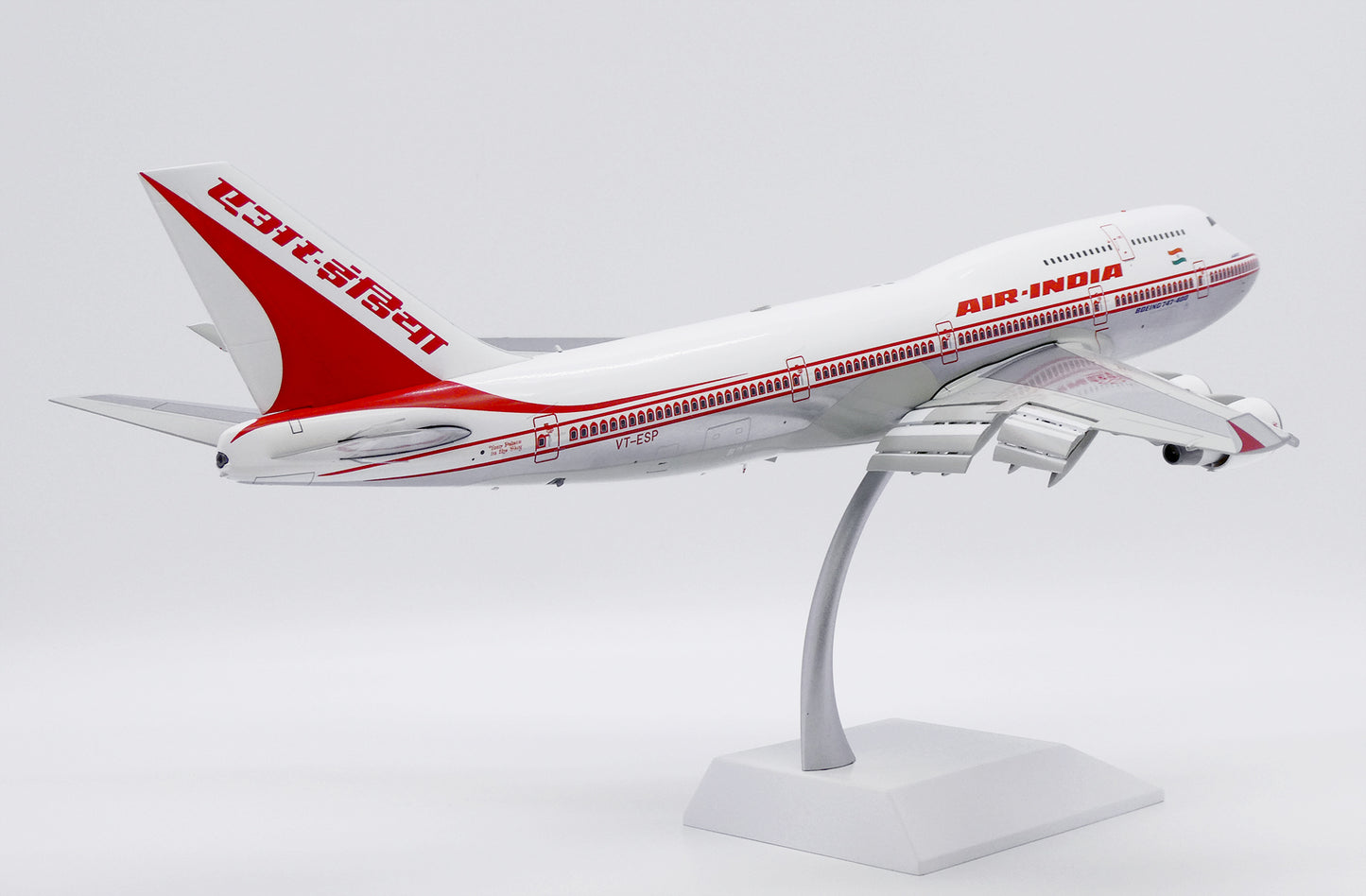 JC WINGS B747-400 AIR INDIA (POLISHED) (FLAPS DOWN) REG: VT-ESP