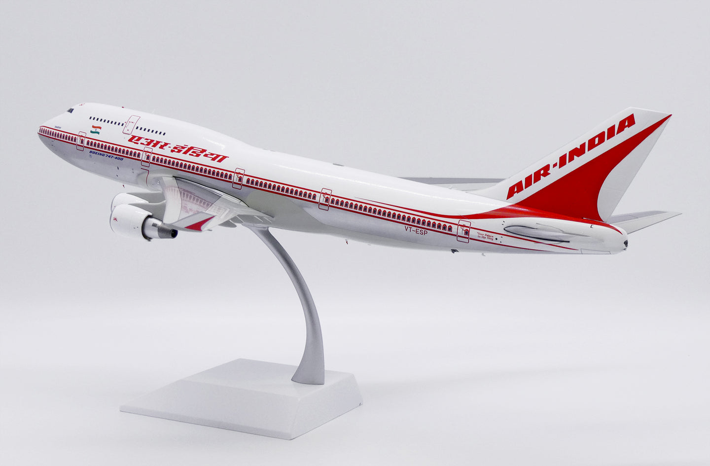JC WINGS B747-400  AIR INDIA (POLISHED) REG: VT-ESP