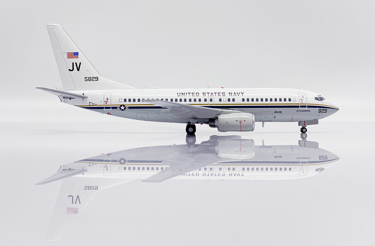 JC WINGS C-40A CLIPPER US NAVY REG: 165829