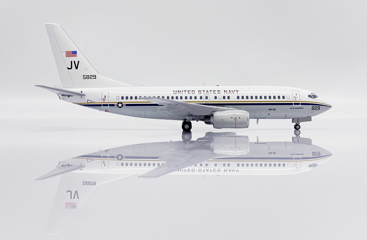 JC WINGS C-40A CLIPPER US NAVY REG: 165829