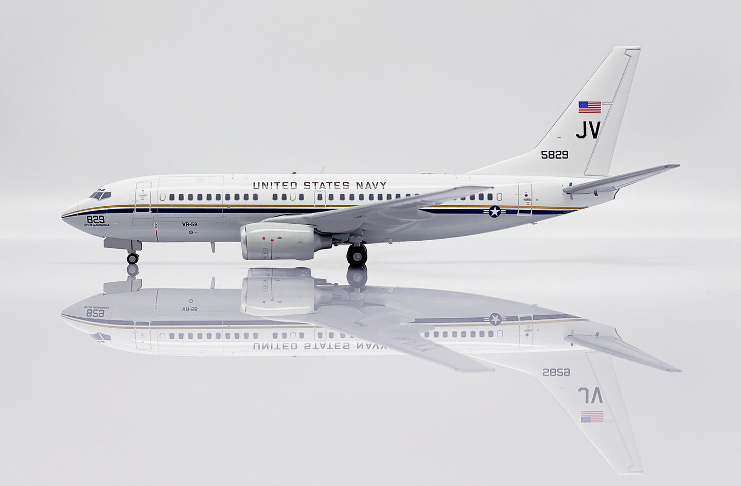 JC WINGS C-40A CLIPPER US NAVY REG: 165829