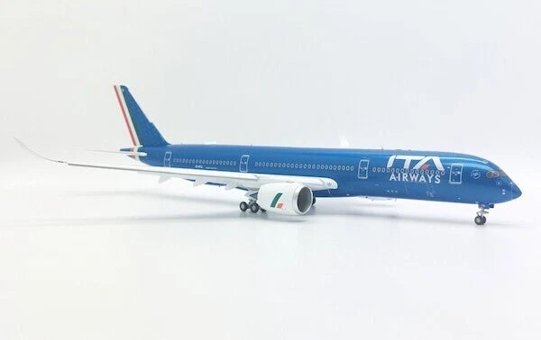 JCWINGS  A350-900XWB ITA AIRWAYS (FLAPS DOWN) REG: EI-IFA