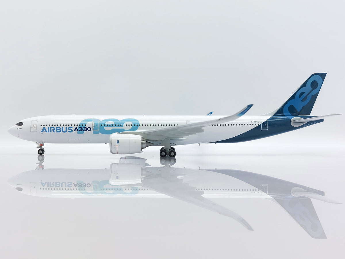 JC WINGS A330-900NEO HOUSE COLOURS REG: F-WTTN