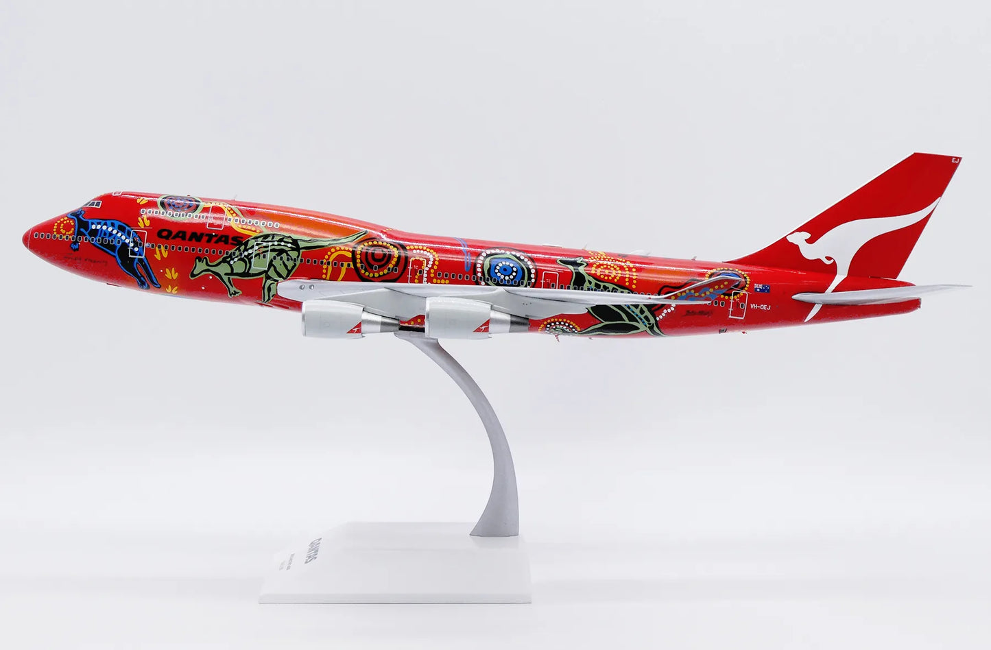JC WINGS B747-400 QANTAS "WUNALA" (WITH GE ENGINE) REG: VH-OEJ