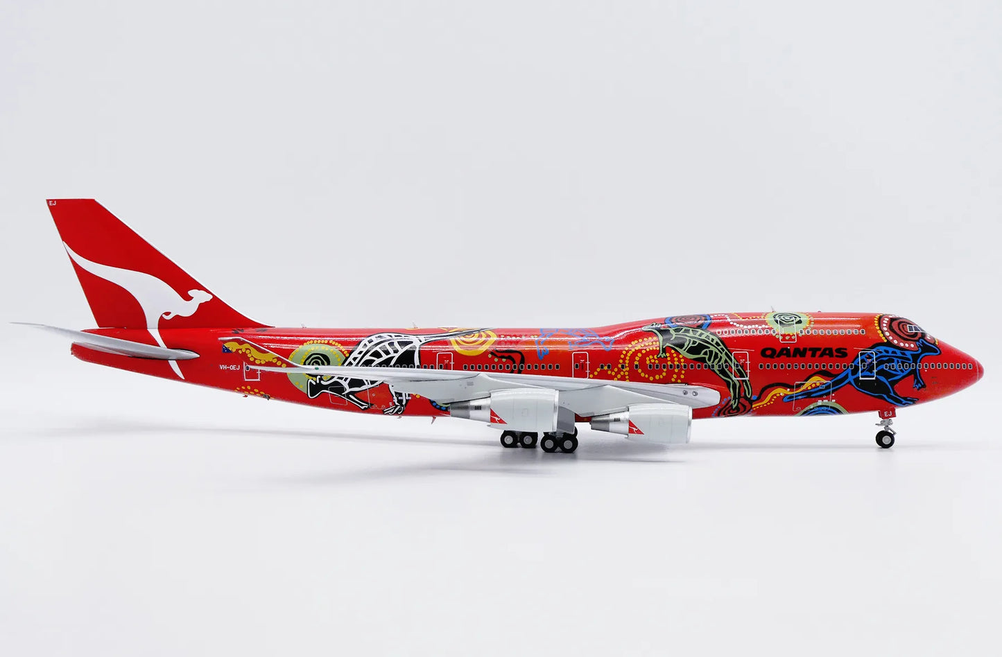 JC WINGS B747-400 QANTAS "WUNALA" (WITH GE ENGINE) REG: VH-OEJ