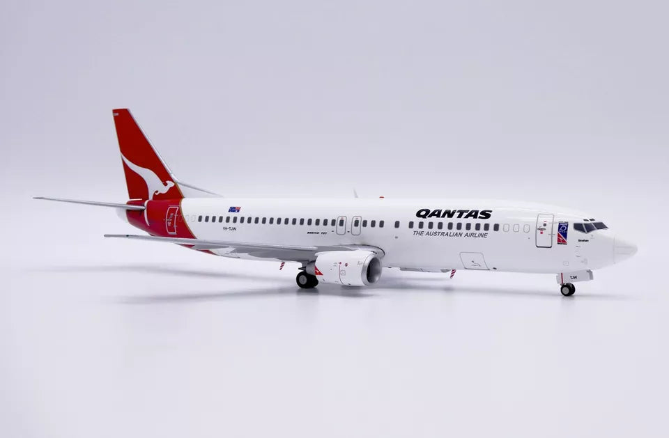 JCWINGS B737-400 QANTAS "75 YEARS" REG: VH-TJW