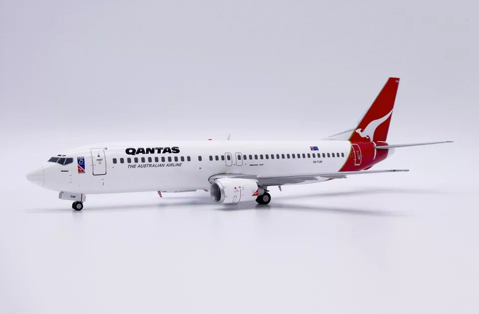 JCWINGS B737-400 QANTAS "75 YEARS" REG: VH-TJW