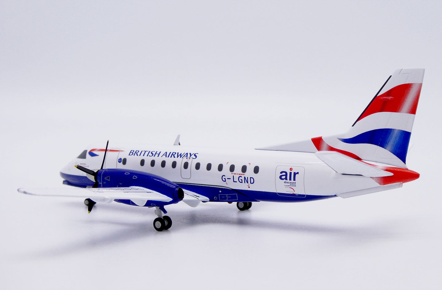 JC WINGS SAAB 340B BRITISH AIRWAYS (LOGANAIR) REG: G-LGND
