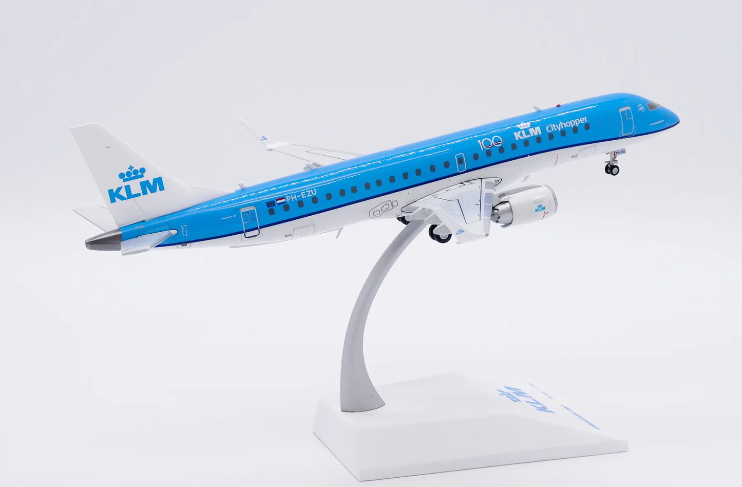 JC WINGS ERJ-190STD 100 KLM CITYHOPPER EMBRAER REG: PH-EZU