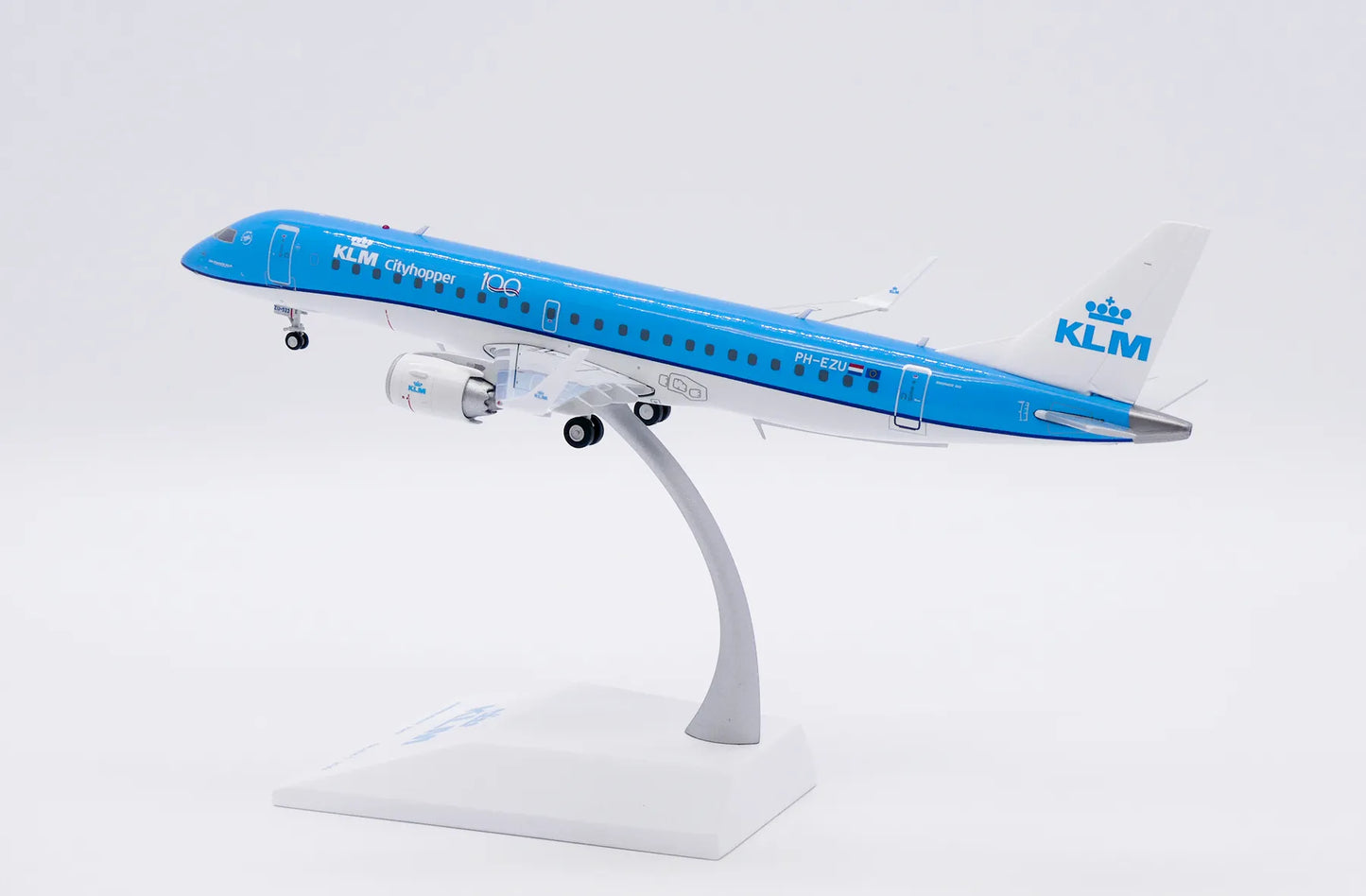 JC WINGS ERJ-190STD 100 KLM CITYHOPPER EMBRAER REG: PH-EZU