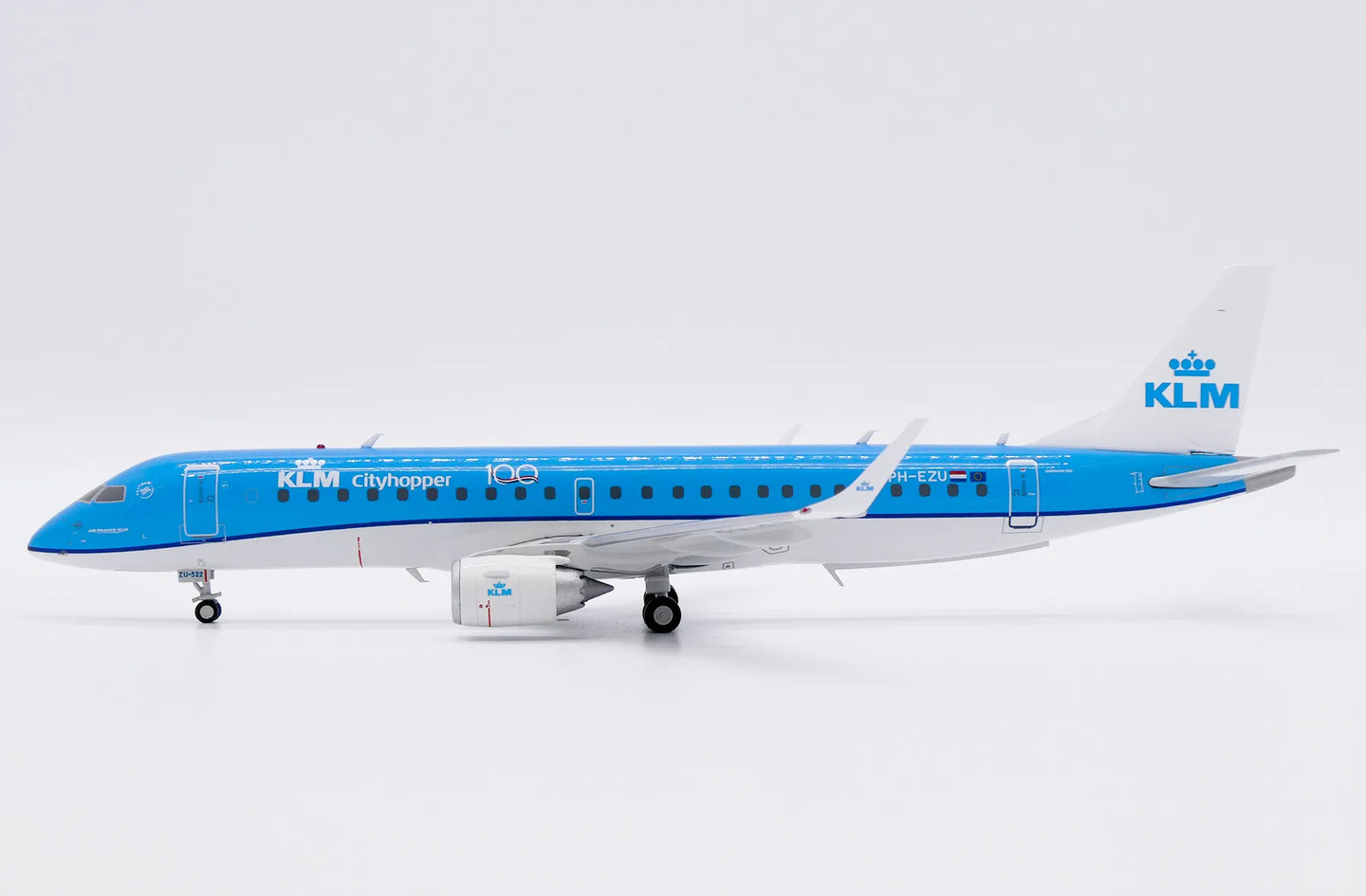JC WINGS ERJ-190STD 100 KLM CITYHOPPER EMBRAER REG: PH-EZU
