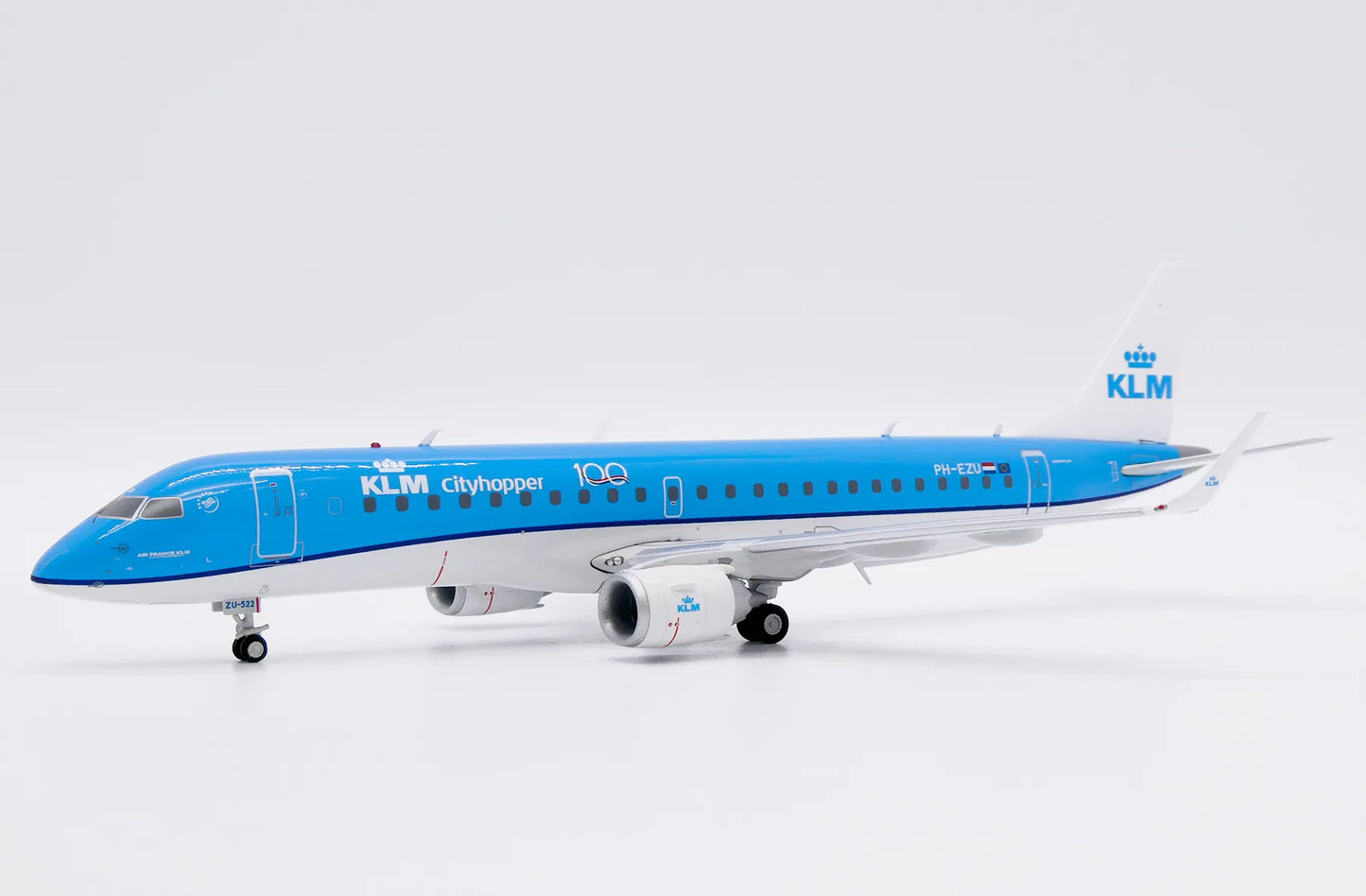 JC WINGS ERJ-190STD 100 KLM CITYHOPPER EMBRAER REG: PH-EZU