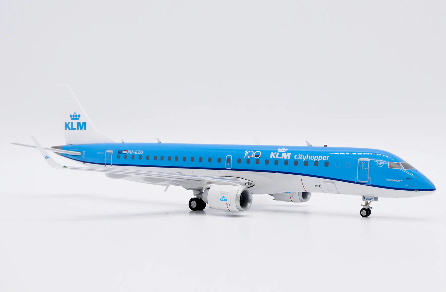 JC WINGS ERJ-190STD 100 KLM CITYHOPPER EMBRAER REG: PH-EZU