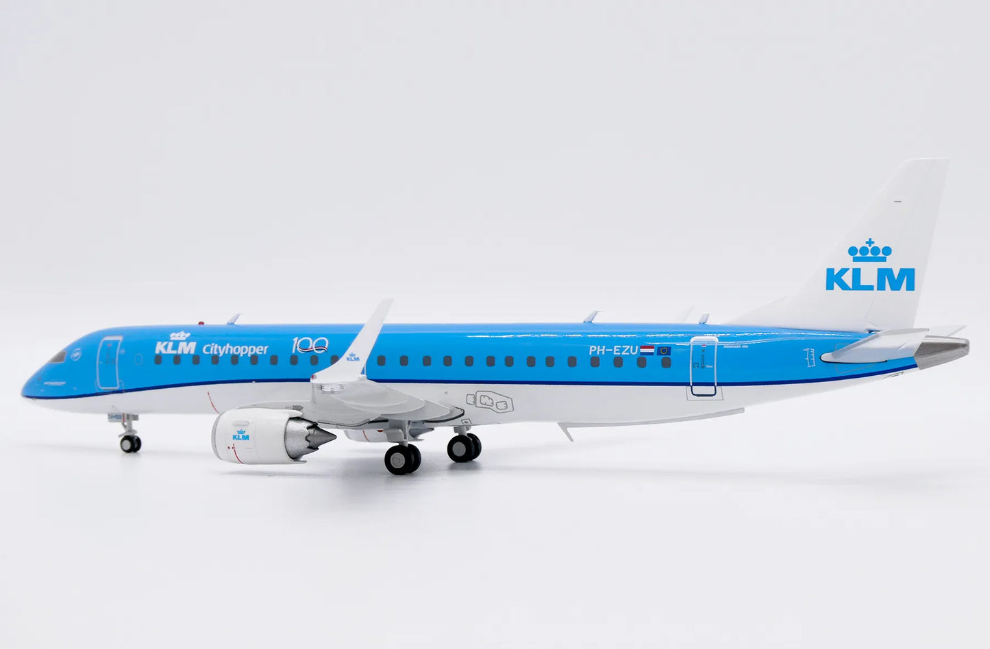 JC WINGS ERJ-190STD 100 KLM CITYHOPPER EMBRAER REG: PH-EZU