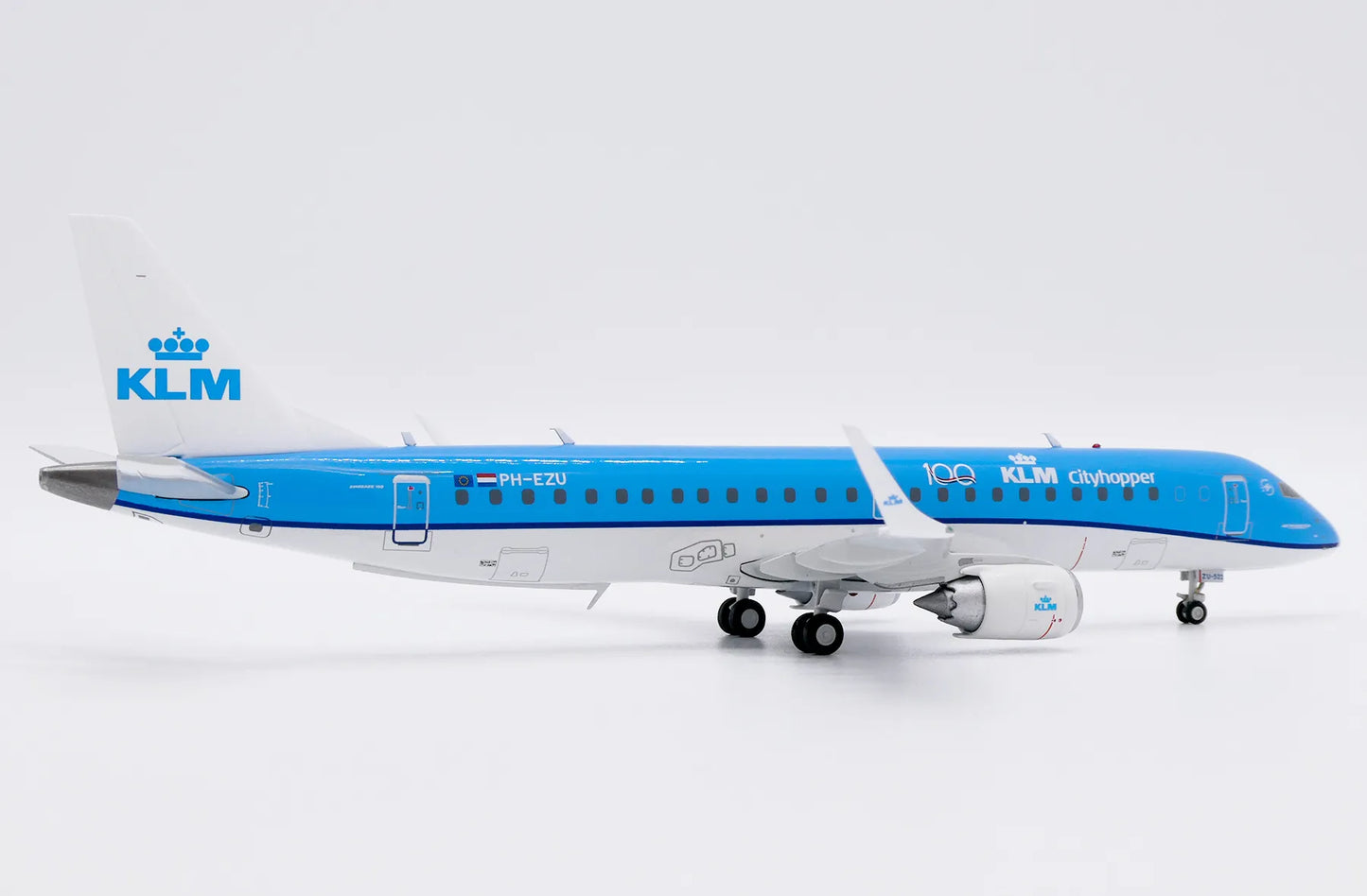 JC WINGS ERJ-190STD 100 KLM CITYHOPPER EMBRAER REG: PH-EZU