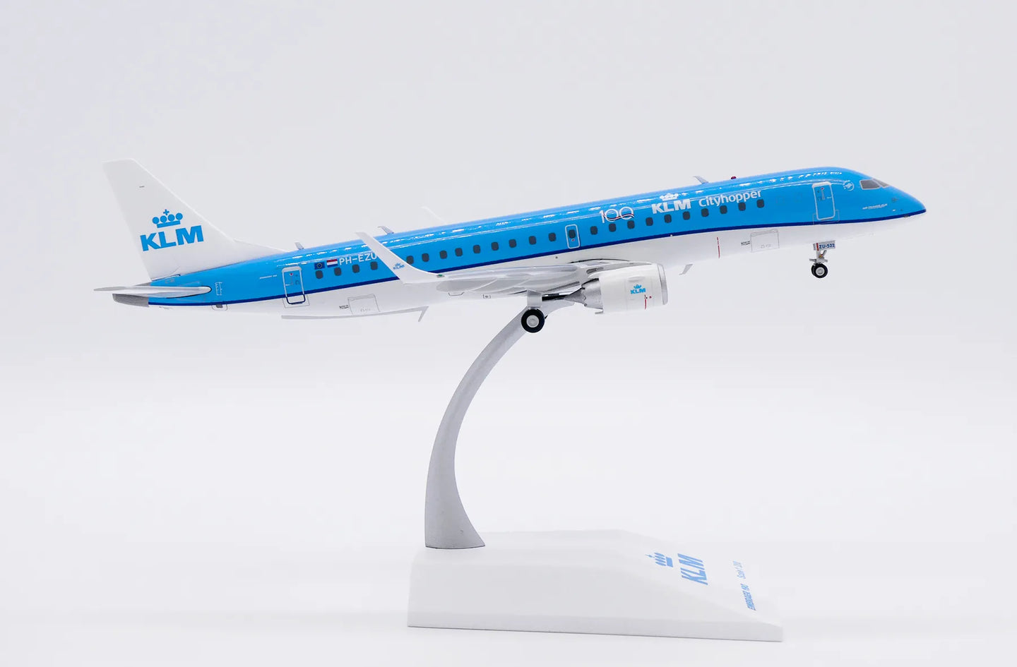 JC WINGS ERJ-190STD 100 KLM CITYHOPPER EMBRAER REG: PH-EZU