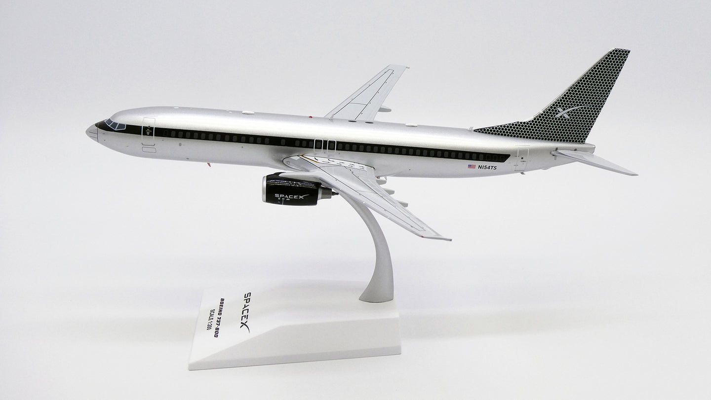 JC WINGS B737-800 SPACEX REG: N154TS