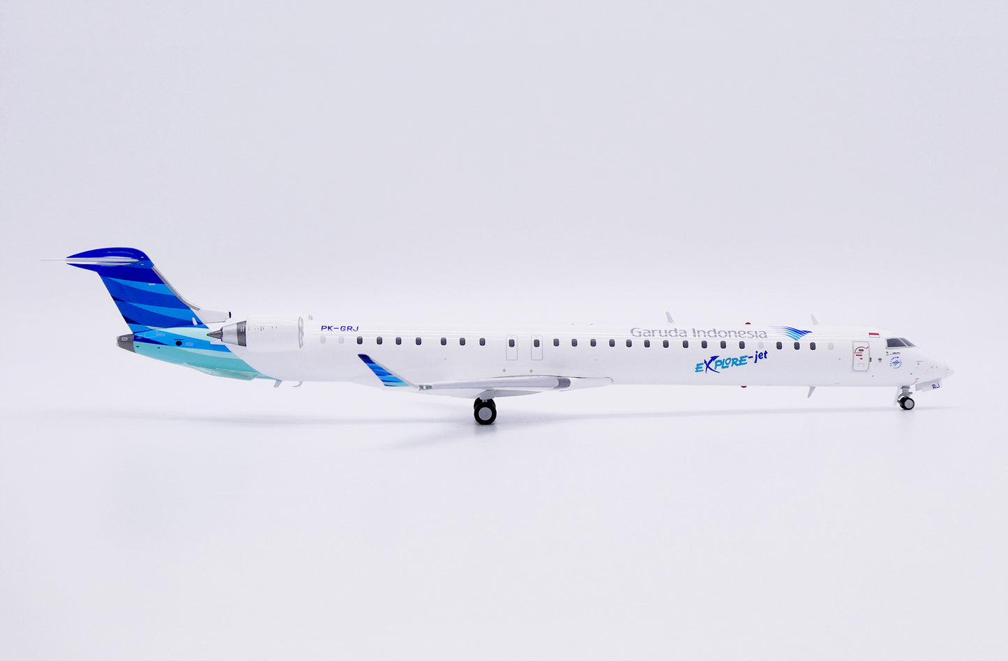 JC WINGS CRJ-1000ER GARUDA INDONESIA "EXPLORE-JET" REG: PK-GRJ