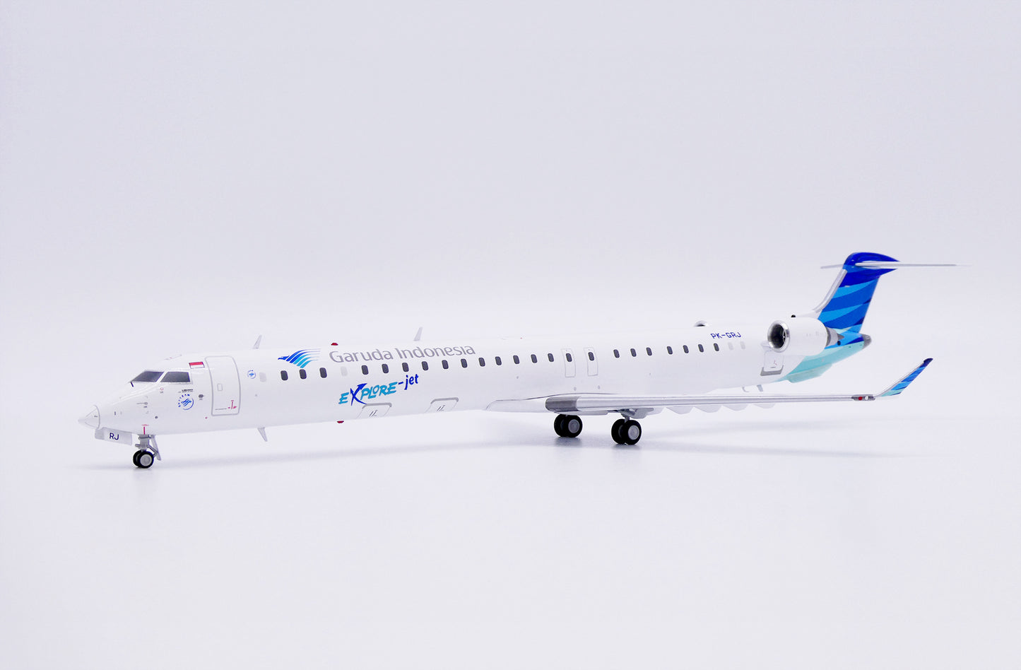JC WINGS CRJ-1000ER GARUDA INDONESIA "EXPLORE-JET" REG: PK-GRJ