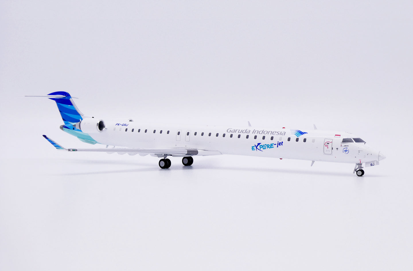 JC WINGS CRJ-1000ER GARUDA INDONESIA "EXPLORE-JET" REG: PK-GRJ
