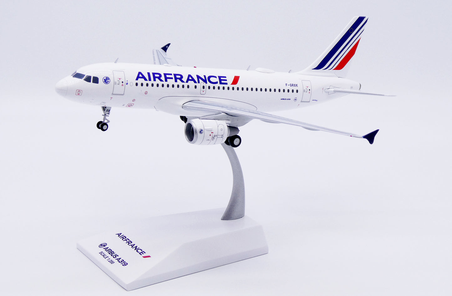 JC WINGS A319 AIR FRANCE "LARGE TITLES" REG: F-GRXK