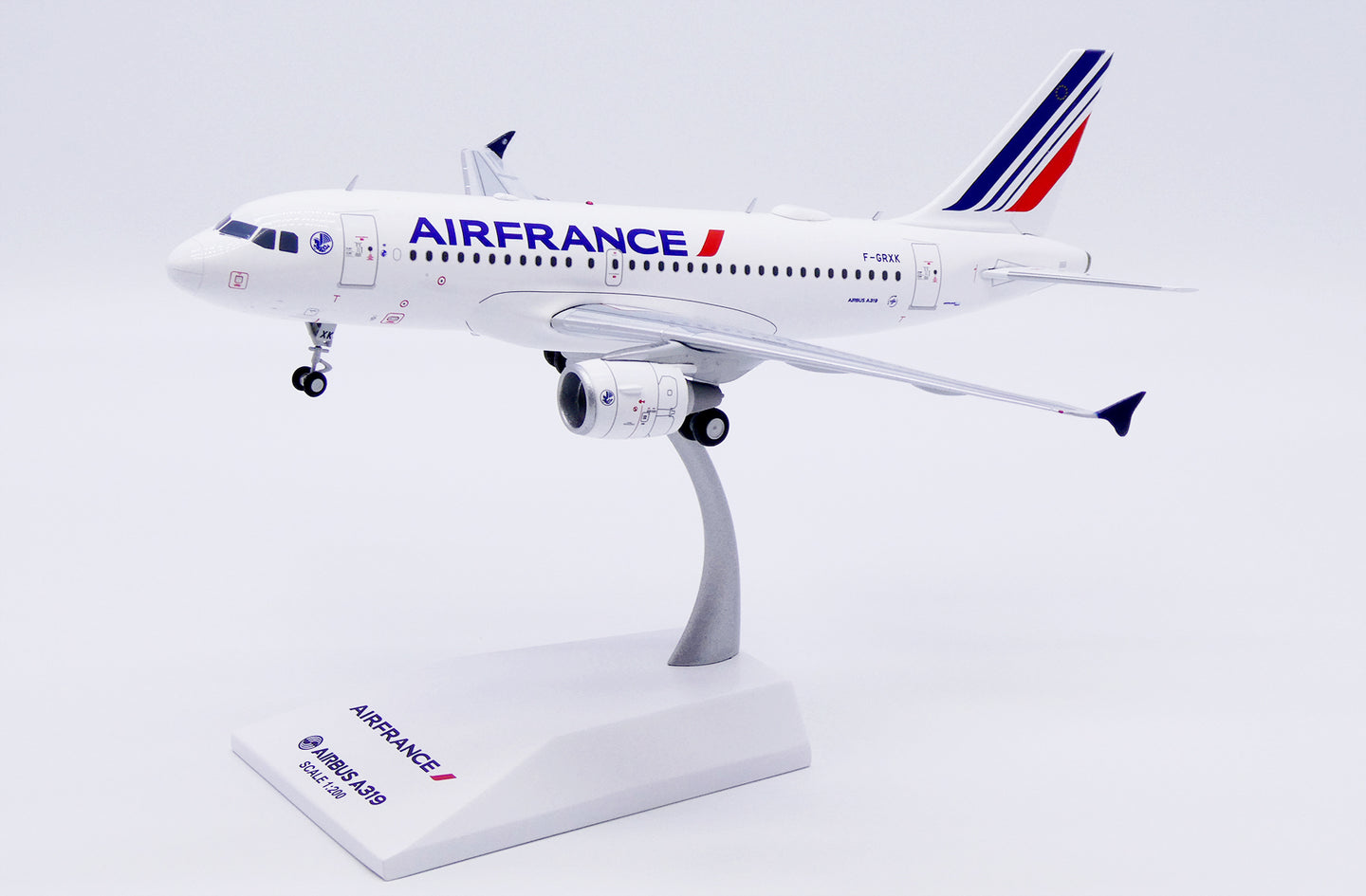 JC WINGS A319 AIR FRANCE "LARGE TITLES" REG: F-GRXK