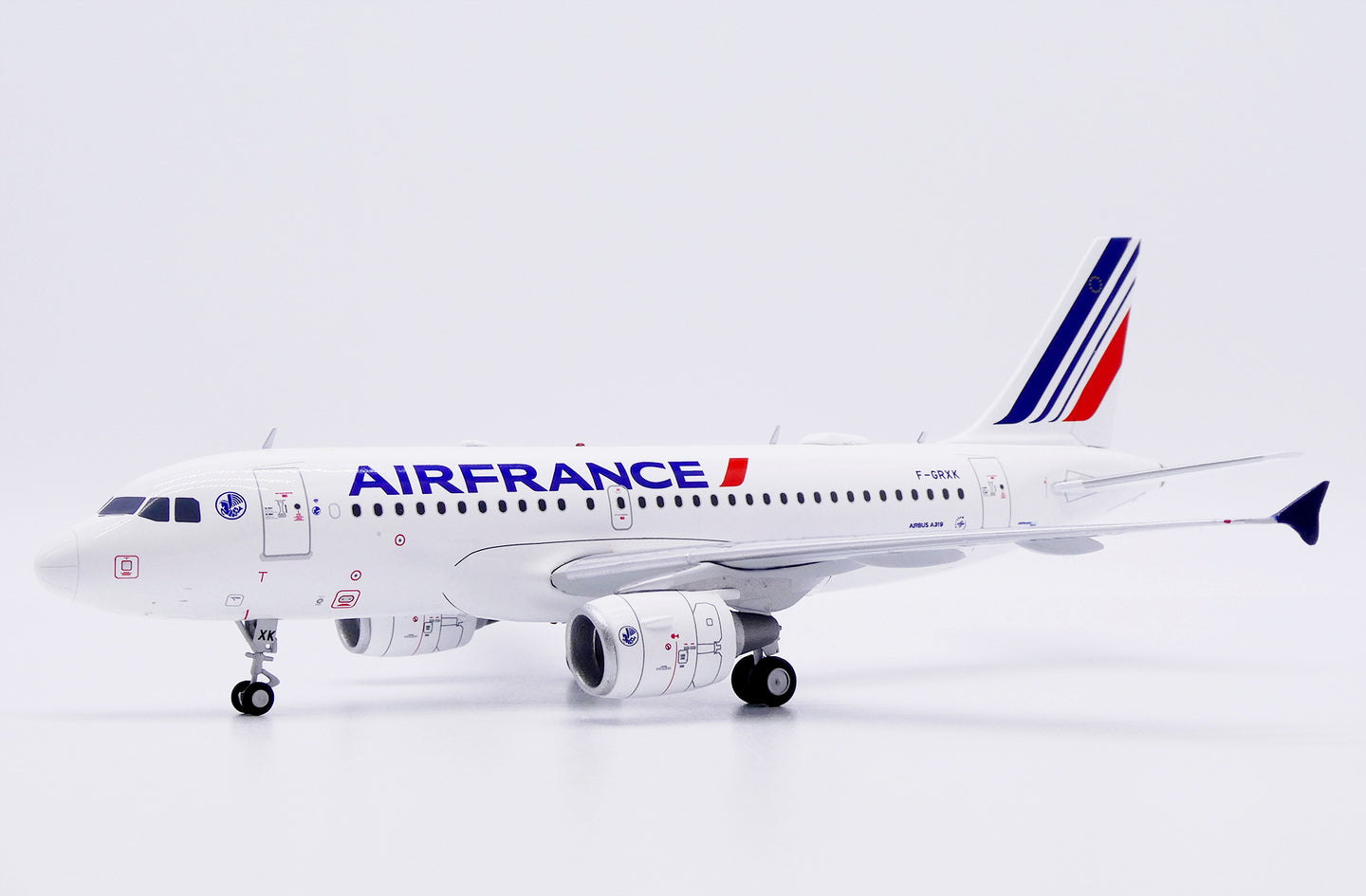 JC WINGS A319 AIR FRANCE "LARGE TITLES" REG: F-GRXK