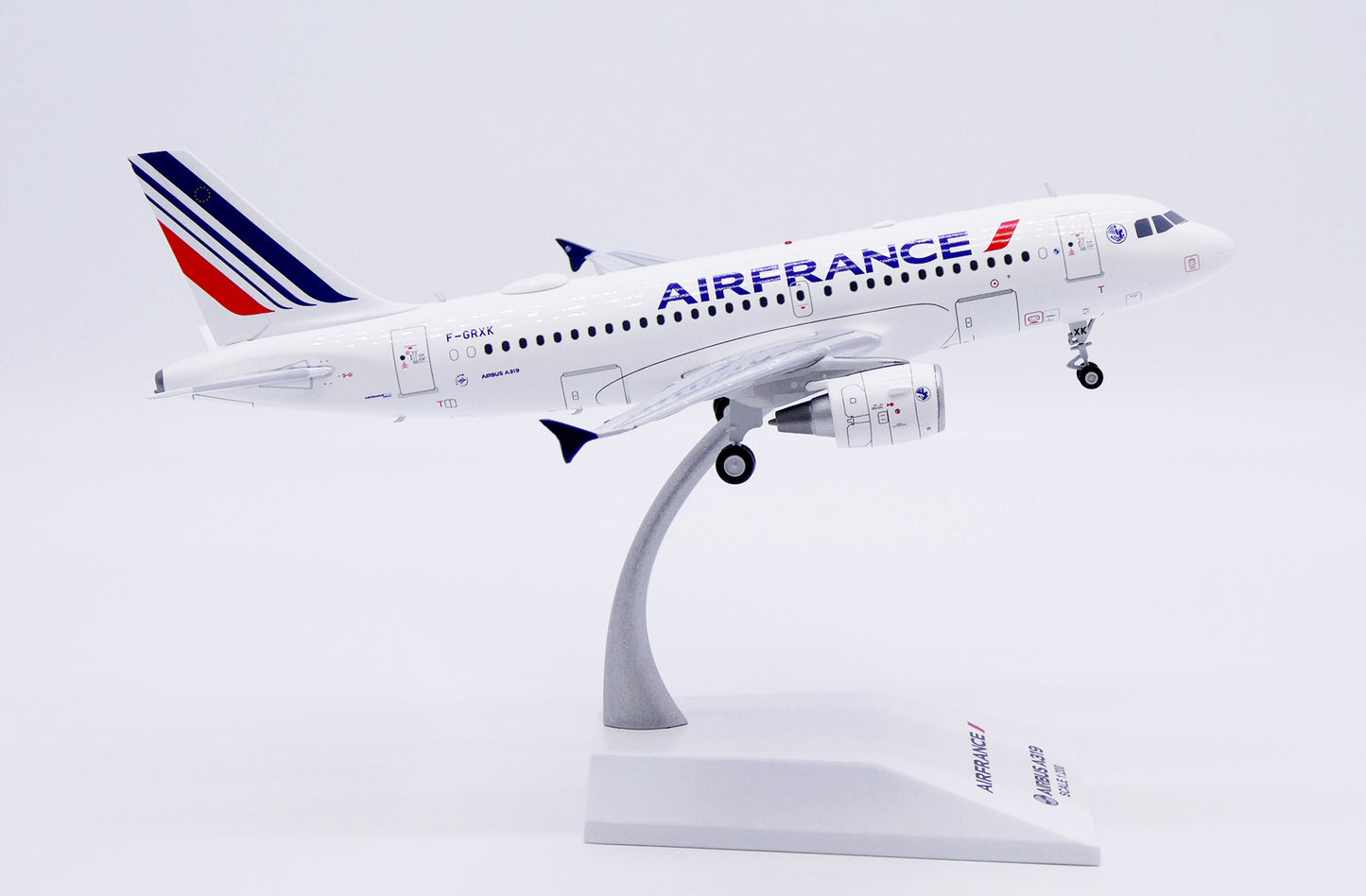 JC WINGS A319 AIR FRANCE "LARGE TITLES" REG: F-GRXK