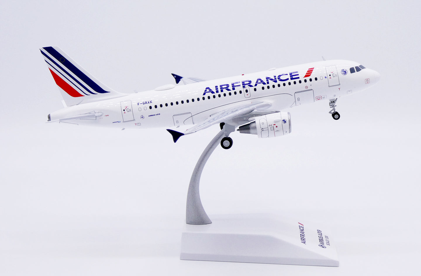 JC WINGS A319 AIR FRANCE "LARGE TITLES" REG: F-GRXK