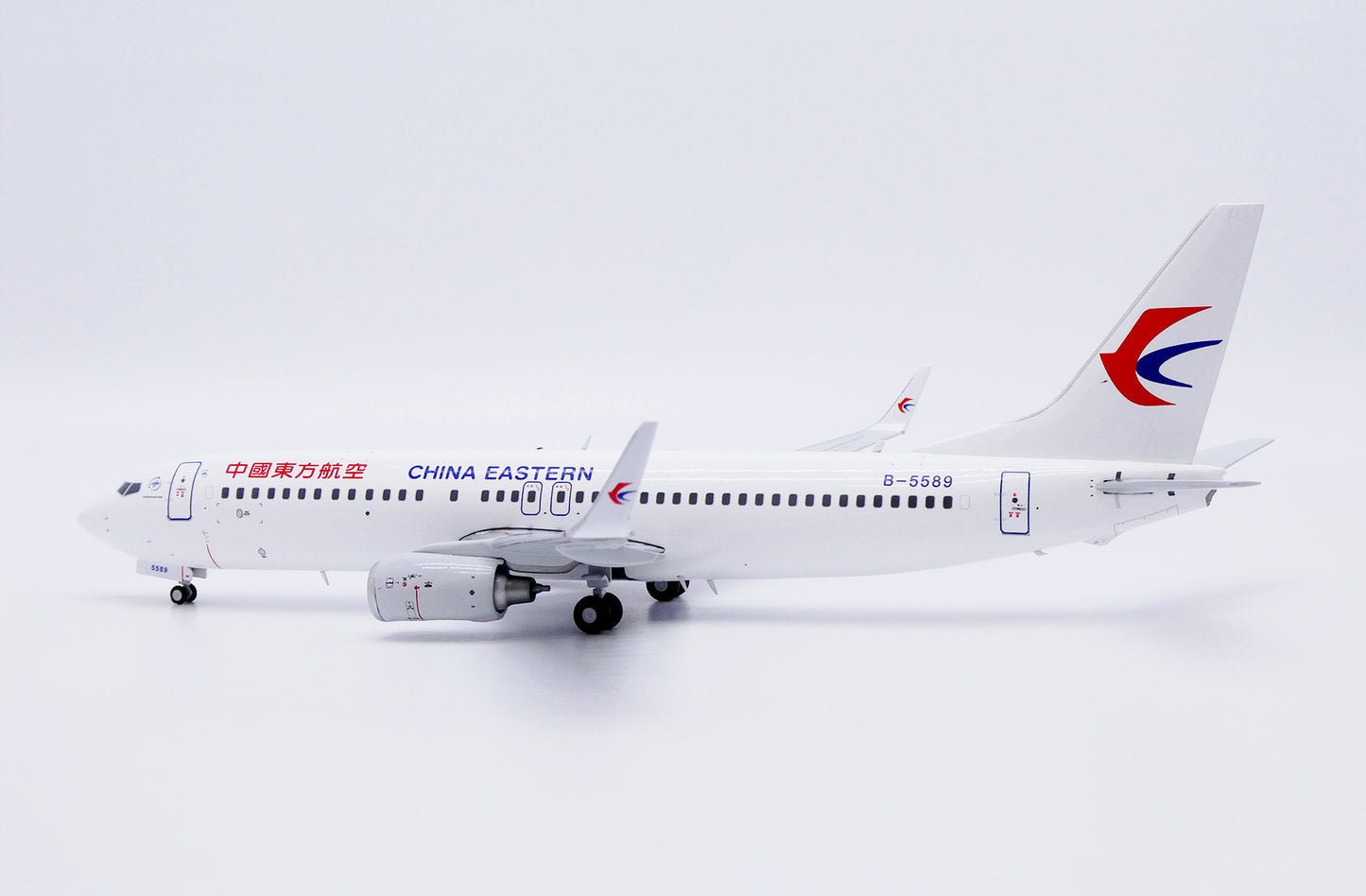 JC WINGS 737-800 CHINA EASTERN AIRLINES REG: B-5589