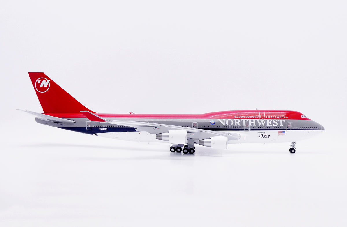 JC WINGS B747-400 NORTHWEST AIRLINES "SPIRIT OF ASIA" REG: N672US