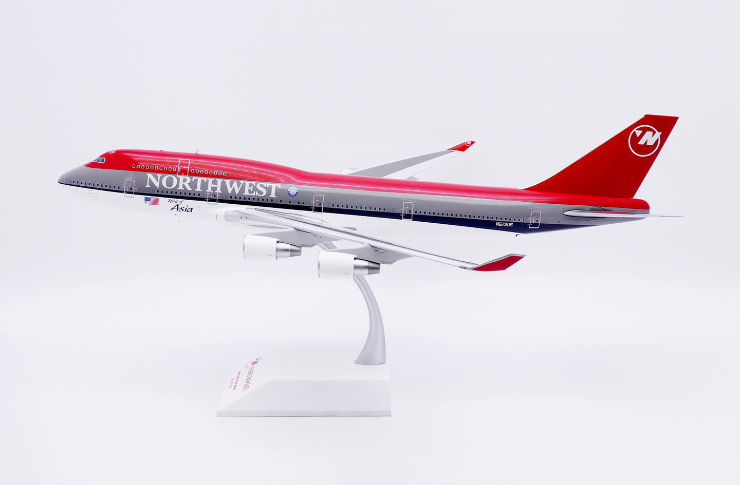 JC WINGS B747-400 NORTHWEST AIRLINES "SPIRIT OF ASIA" REG: N672US