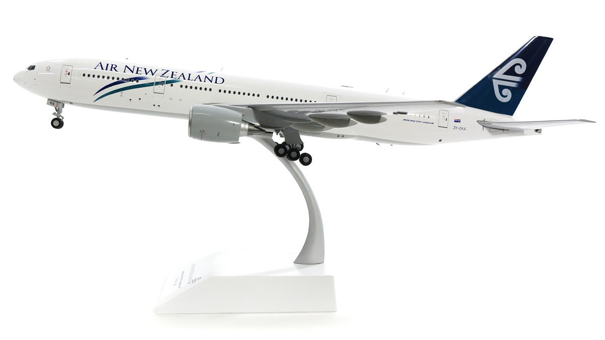 JCWINGS B777-200ER AIR NEW ZEALAND REG: ZK-OKA