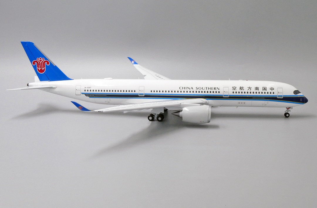 JC WINGS A350-900XWB CHINA SOUTHERN AIRLINES (FLAPS DOWN) REG: B-308T