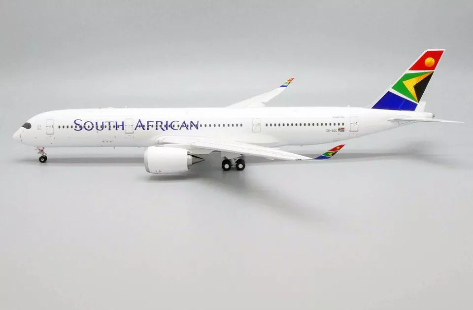 JC WINGS A350-900XWB SOUTH AFRICAN AIRWAYS (FLAP DOWN) REG:ZS-SDC