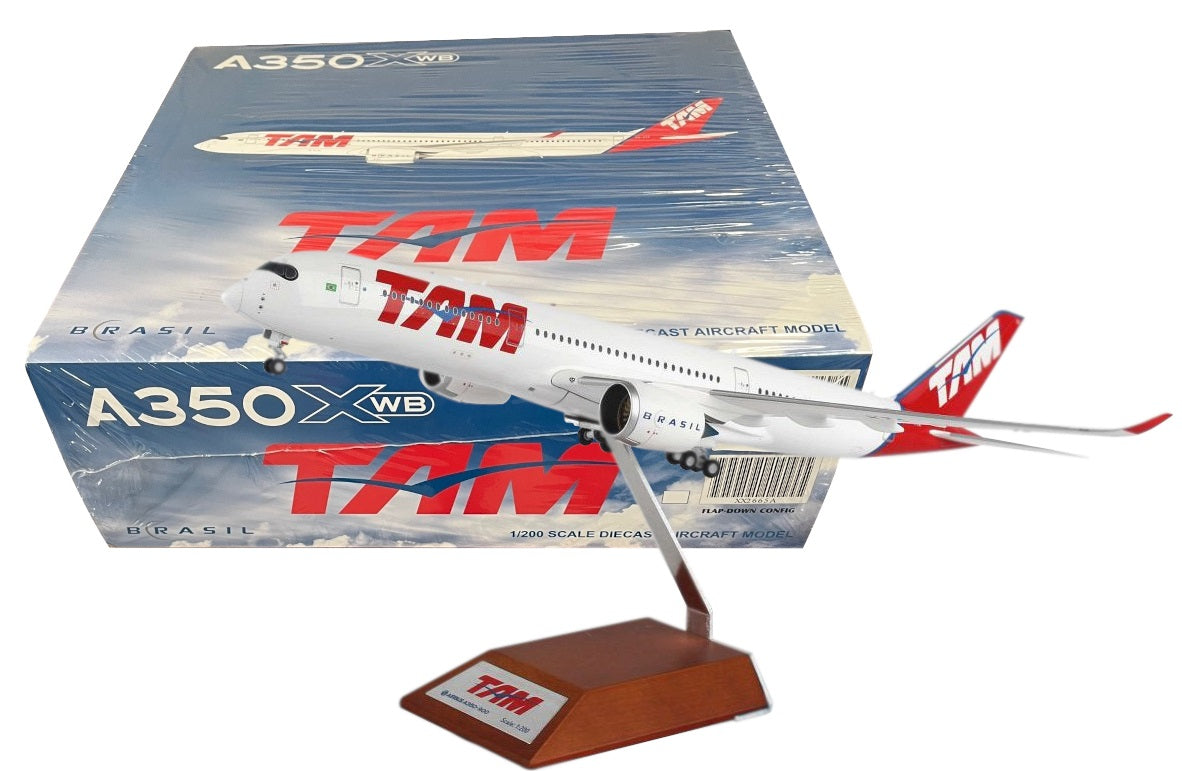 JC WINGS A350-900 TAM REG: PR-XTA