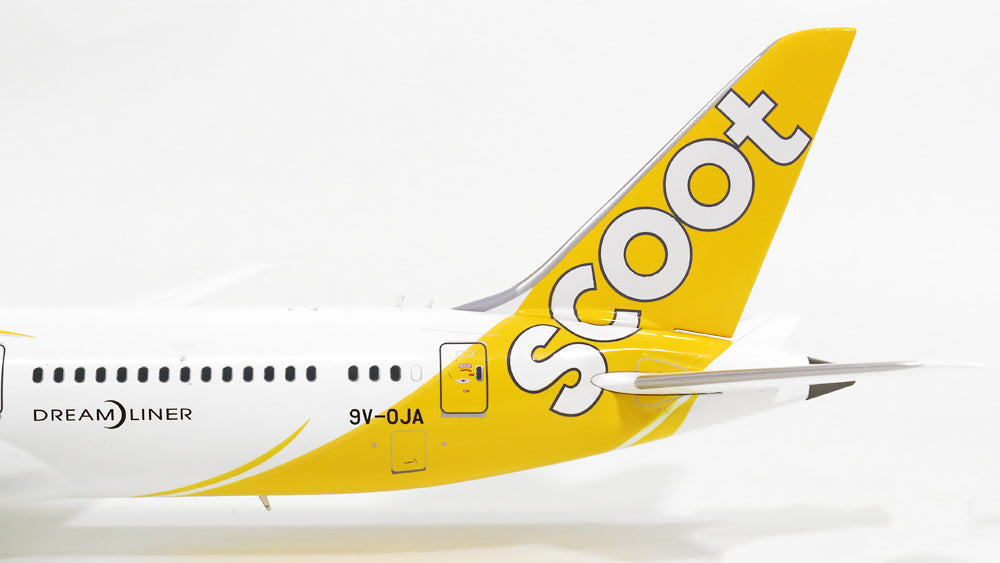JC WINGS B787-9 DREAMLINER SCOOT REG: 9V-OJA