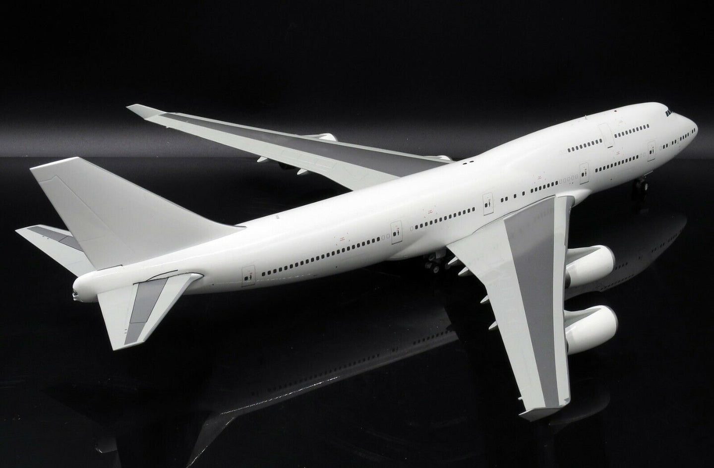 JC WINGS B747-400 BLANK (GENERAL ELECTRIC)