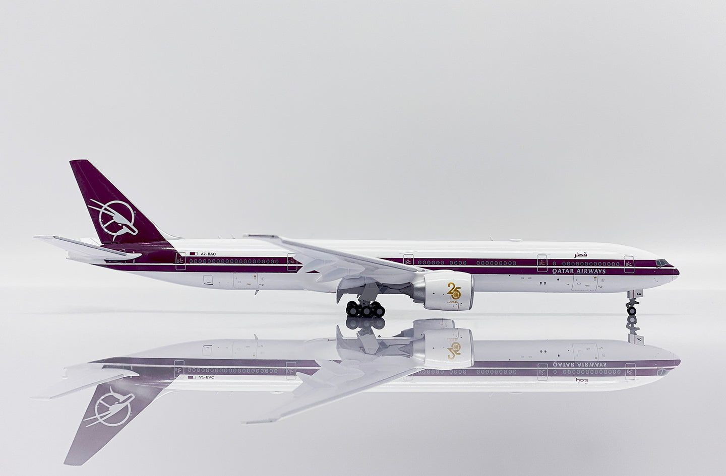 JCWINGS B777-300(ER) QATAR AIRWAYS "RETRO LIVERY" (FLAPS DOWN) REG: A7-BAC