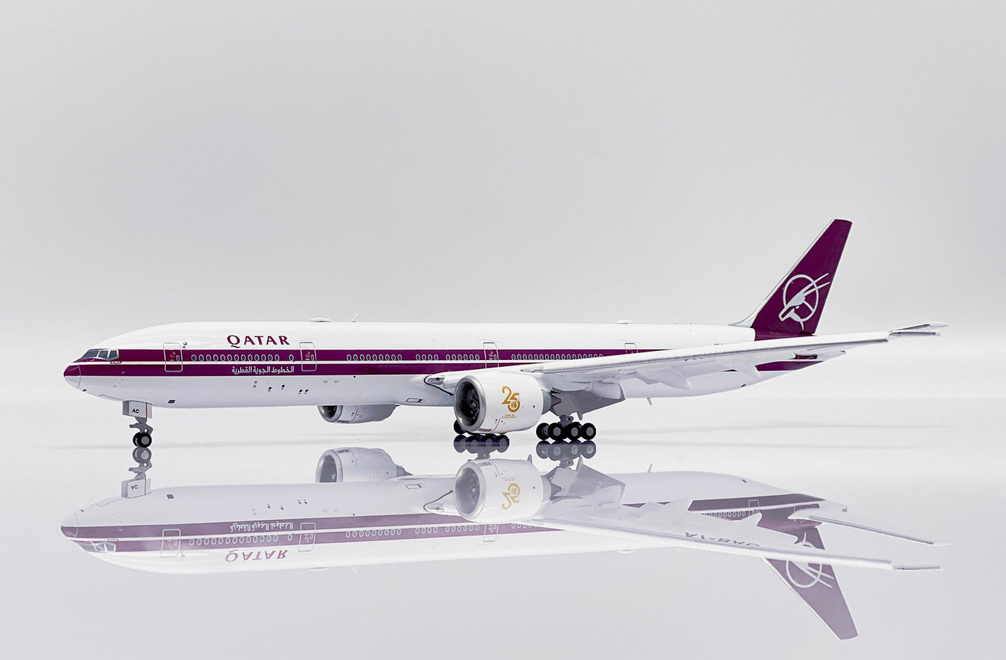 JCWINGS B777-300(ER) QATAR AIRWAYS "RETRO LIVERY" (FLAPS DOWN) REG: A7-BAC