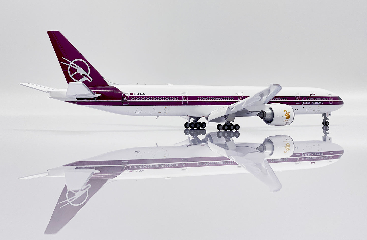 JCWINGS B777-300(ER) QATAR AIRWAYS "RETRO LIVERY" (FLAPS DOWN) REG: A7-BAC