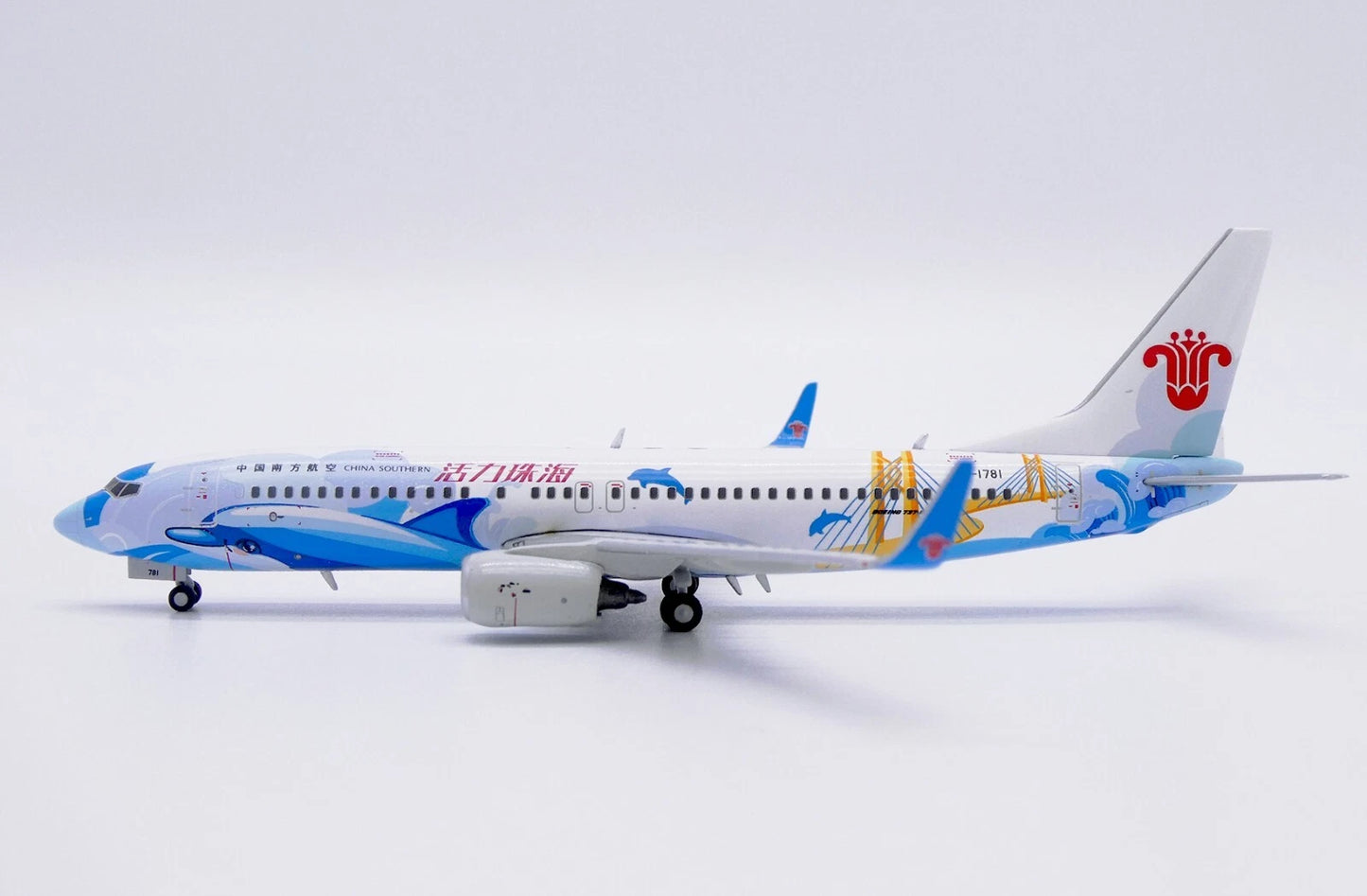 JCWINGS B737-800 CHINA SOUTHERN AIRLINES REG: B-1781