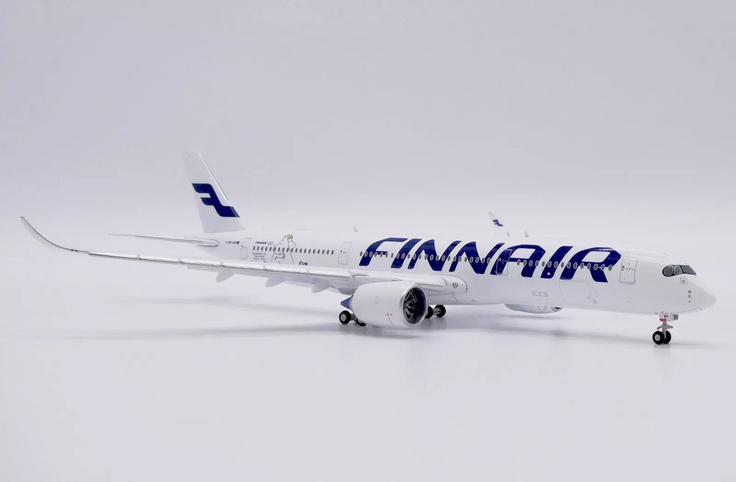 JCWINGS A350 FINNAIR "FINNAIR 100TH ANNIVERSARY" FLAP DOWN REG: OH-LWP
